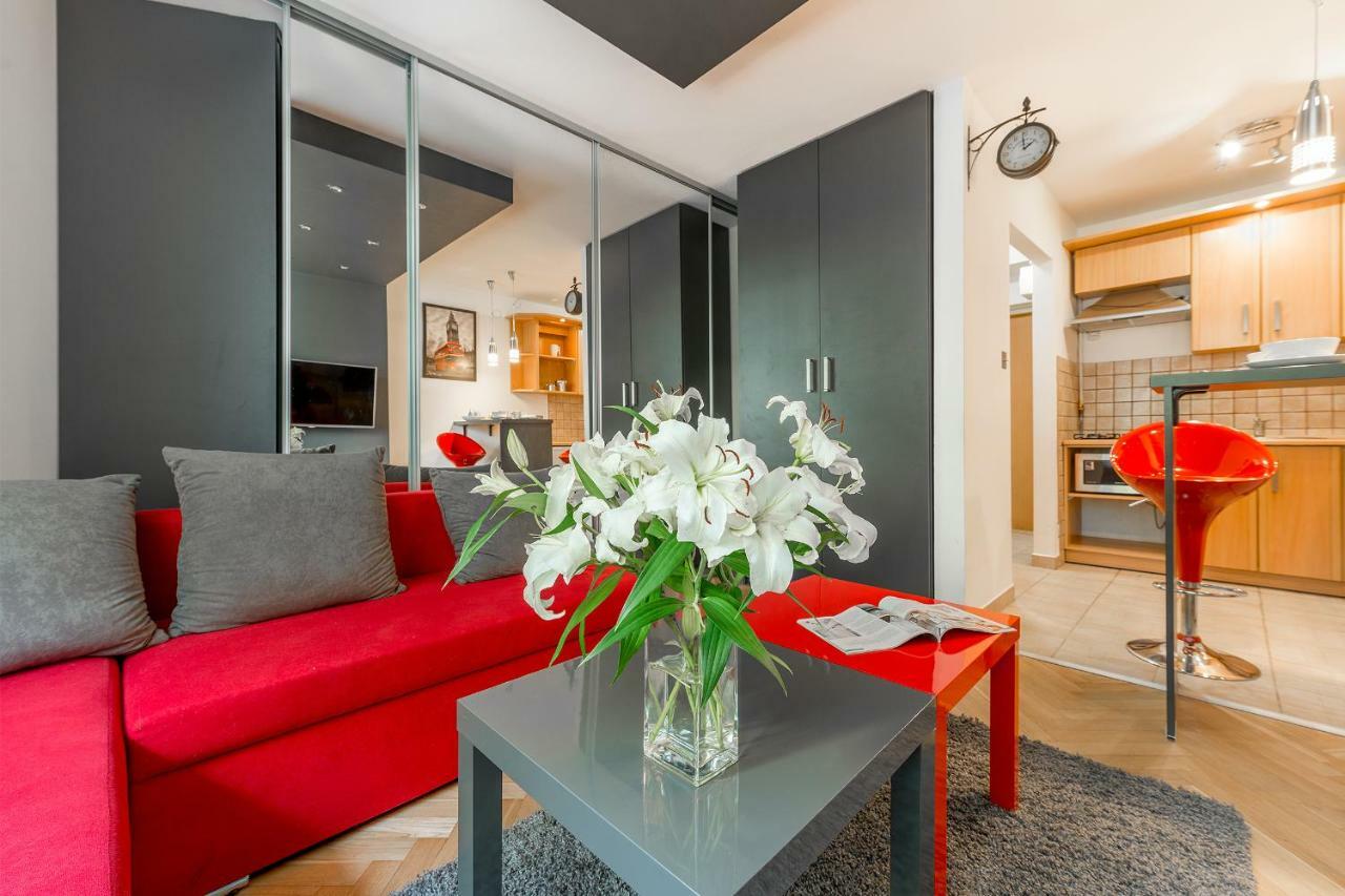 P&O Apartments Dworzec Centralny Варшава Екстериор снимка